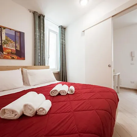 Pensión Cavour 3*