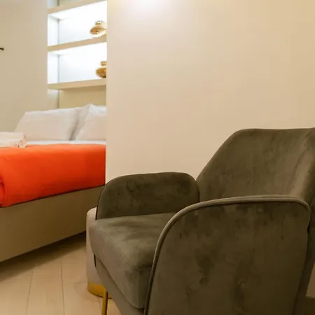 Pensión Cavour 3*