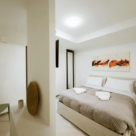 Cavour 3* Lecce
