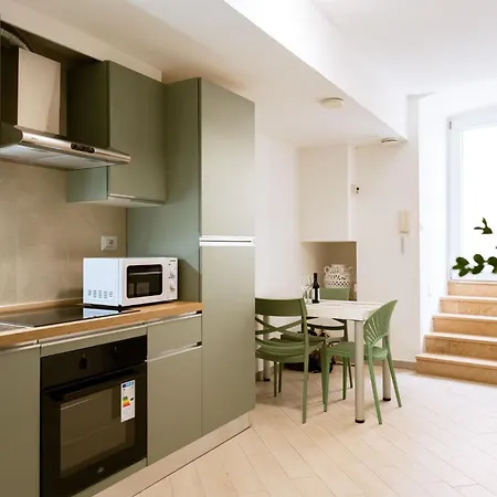 Cavour 3*